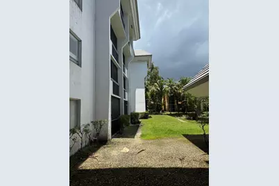 711 N Pine Island Road N #103, Plantation, FL 33324 - Photo 16