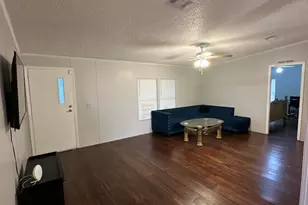 930 Deer St, Clewiston, FL 33440 - Photo 8