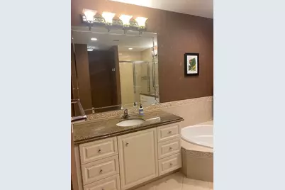 20 Harbour Isle Drive W #106, Fort Pierce, FL 34949 - Photo 30