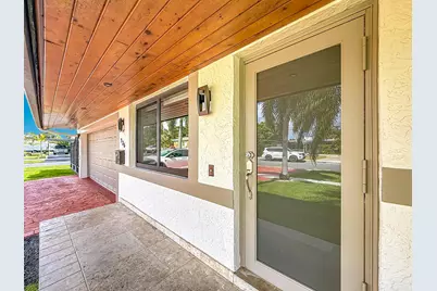 736 NW 12th Avenue, Dania Beach, FL 33004 - Photo 4