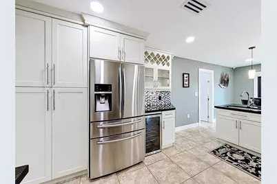 736 NW 12th Avenue, Dania Beach, FL 33004 - Photo 18