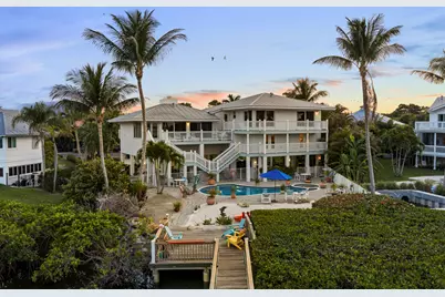 8 Herons Nest, Sewalls Point, FL 34996 - Photo 4
