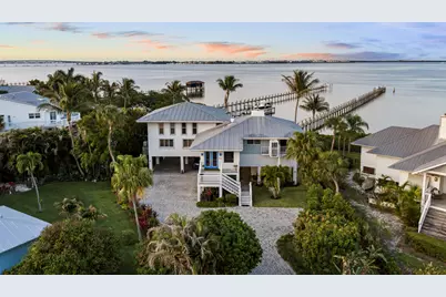 8 Herons Nest, Sewalls Point, FL 34996 - Photo 2
