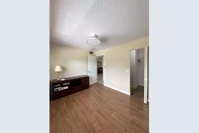 10300 NW 30th Court #210, Sunrise, FL 33322 - Photo 14