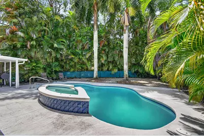 1084 Aspri Way, Riviera Beach, FL 33418 - Photo 40