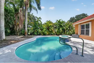 1084 Aspri Way, Riviera Beach, FL 33418 - Photo 36