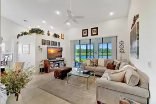 8308 Waterline Dr, Boynton Beach, FL 33472 - Photo 4