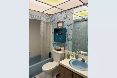 3020 NE 16th Avenue #102, Oakland Park, FL 33334 - Photo 8
