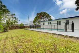 840 Bradley St, West Palm Beach, FL 33405 - Photo 4