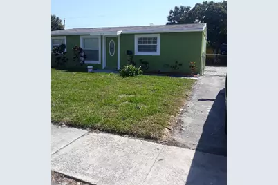 5364 Helene Place, West Palm Beach, FL 33407 - Photo 1