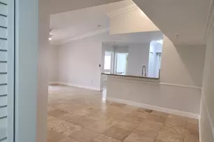 2494 Centergate Dr, Miramar, FL 33025 - Photo 8