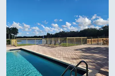2494 Centergate Drive #301, Miramar, FL 33025 - Photo 10