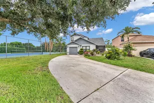 143 W Tara Lakes Dr Dr W, Boynton Beach, FL 33436 - Photo 1