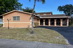 2320 NW 30th Way, Fort Lauderdale, FL 33311 - Photo 2