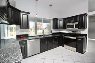 165 SE Osprey Rdg, Port Saint Lucie, FL 34984 - Photo 4