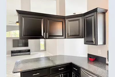 165 SE Osprey, Port Saint Lucie, FL 34984 - Photo 6