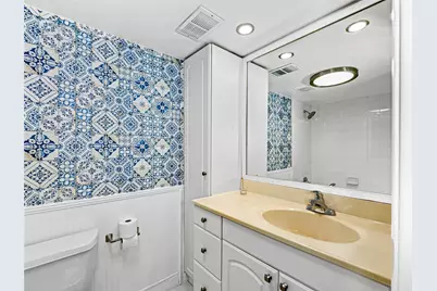 2950 N Palm Aire Drive #506, Pompano Beach, FL 33069 - Photo 14