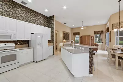 6778 Treves Way, Boynton Beach, FL 33437 - Photo 12
