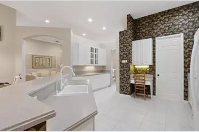 6778 Treves Way, Boynton Beach, FL 33437 - Photo 14