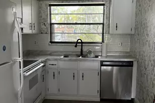2153 N 14th Ave, Hollywood, FL 33020 - Photo 2