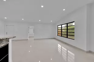 17551 NE 5th Ave, North Miami Beach, FL 33162 - Photo 14