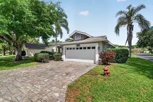 4200 Grove Park Ln, Boynton Beach, FL 33436 - Photo 2