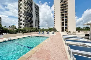 4200 N Ocean Dr, Singer Island, FL 33404 - Photo 24