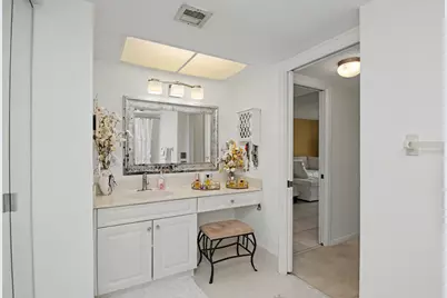23370 N Carolwood Lane N #409, Boca Raton, FL 33428 - Photo 18