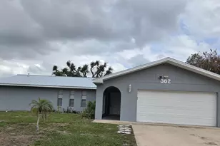 362 SE Thornhill Dr, Port Saint Lucie, FL 34983 - Photo 2