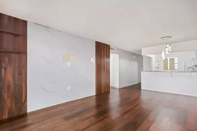 6215 W 20th Avenue #403, Hialeah, FL 33012 - Photo 4