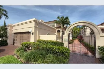 714 Deer Creek Via Genova, Deerfield Beach, FL 33442 - Photo 2