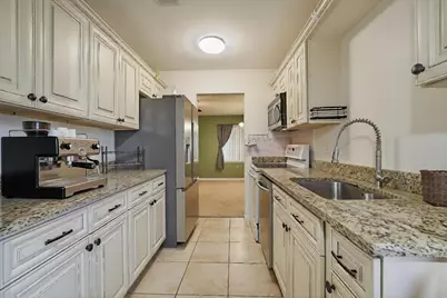 6309 Summer Sky Lane, Greenacres, FL 33463 - Photo 8