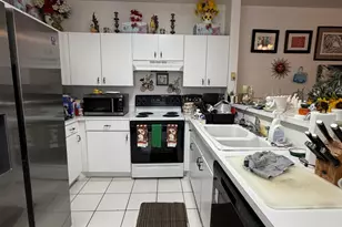 11812 Royal Palm Blvd, Coral Springs, FL 33065 - Photo 4