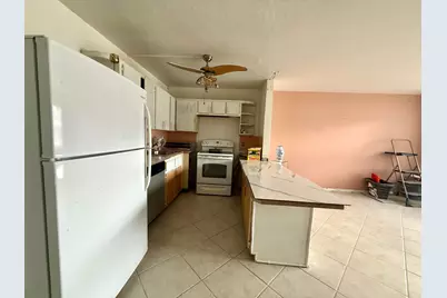 343 Chatham, West Palm Beach, FL 33417 - Photo 4