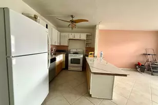 343 Chatham Q, West Palm Beach, FL 33417 - Photo 4