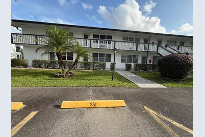 343 Chatham, West Palm Beach, FL 33417 - Photo 2
