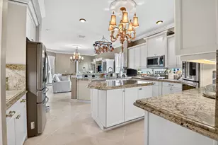 611 Edgebrook Ln, Royal Palm Beach, FL 33411 - Photo 12