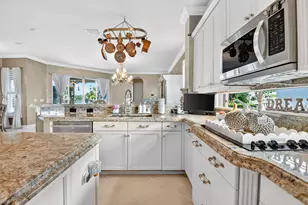 611 Edgebrook Ln, Royal Palm Beach, FL 33411 - Photo 18