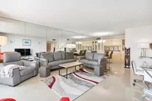 5440 N Ocean Dr, Riviera Beach, FL 33404 - Photo 16