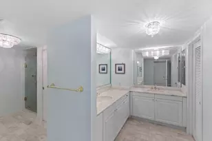100 Lakeshore Dr, North Palm Beach, FL 33408 - Photo 20