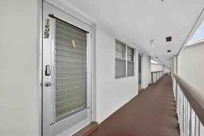 159 Easthampton G, West Palm Beach, FL 33417 - Photo 2