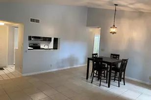 9899 Westview Dr, Coral Springs, FL 33076 - Photo 4