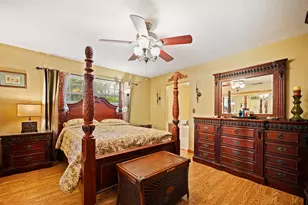 8350 NW 23rd St, Pembroke Pines, FL 33024 - Photo 12