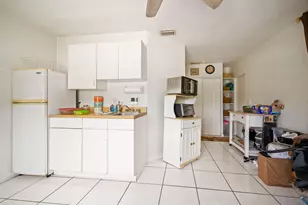 8350 NW 23rd St, Pembroke Pines, FL 33024 - Photo 28