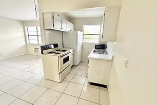 1111 N Federal Hwy, Lake Worth Beach, FL 33460 - Photo 6