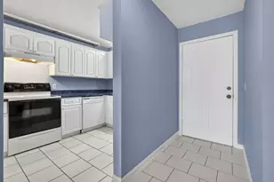 4661 Perth Rd, West Palm Beach, FL 33415 - Photo 6