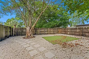 1340 NE 1st Ave., Fort Lauderdale, FL 33304 - Photo 2