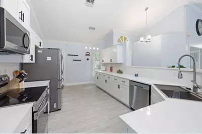 145 Roycourt Circle, Royal Palm Beach, FL 33411 - Photo 10