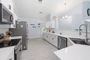 145 Roycourt Circle, Royal Palm Beach, FL 33411 - Photo 10