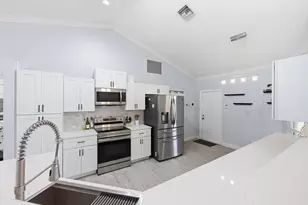 145 Roycourt Circle, Royal Palm Beach, FL 33411 - Photo 10